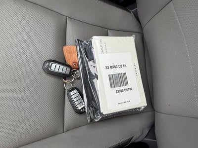 2023 INFINITI QX50 LUXE AWD