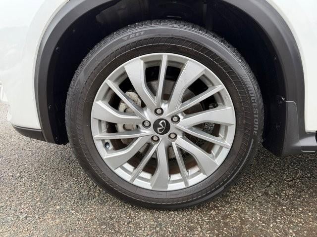 2023 INFINITI QX50 LUXE AWD
