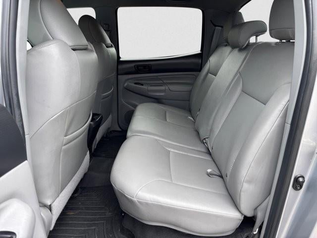 2015 Toyota Tacoma 4WD Double Cab Short Bed V6 Automatic (Natl)