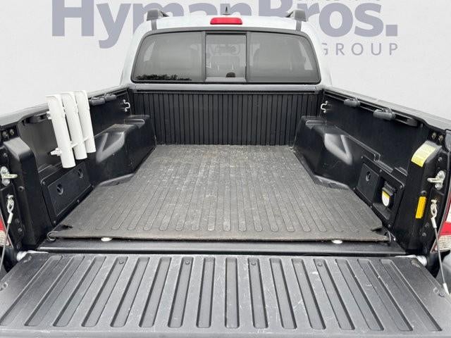 2015 Toyota Tacoma 4WD Double Cab Short Bed V6 Automatic (Natl)