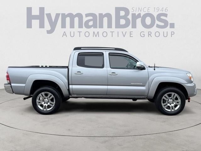 2015 Toyota Tacoma 4WD Double Cab Short Bed V6 Automatic (Natl)