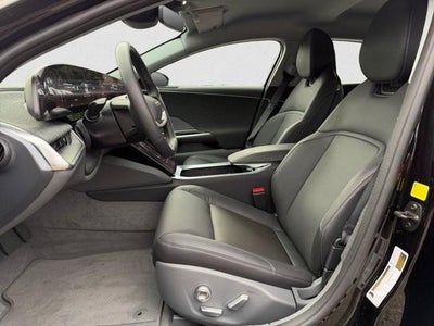 2025 Lucid Air Pure RWD
