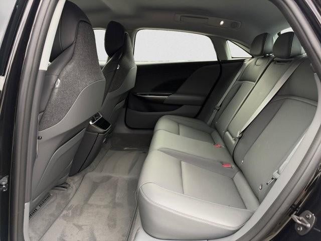 2025 Lucid Air Pure RWD