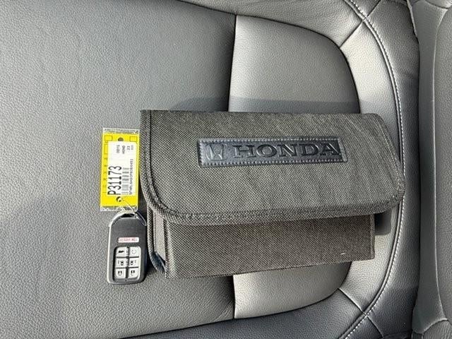 2023 Honda Odyssey Touring Auto