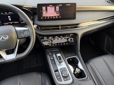 2025 INFINITI QX60 LUXE