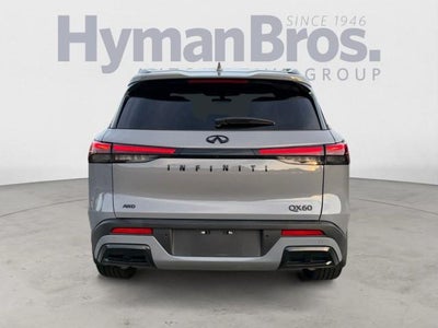 2025 INFINITI QX60 LUXE