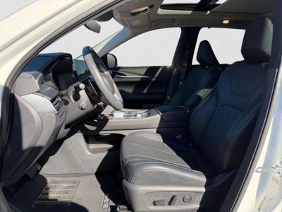 2023 INFINITI QX60 LUXE AWD