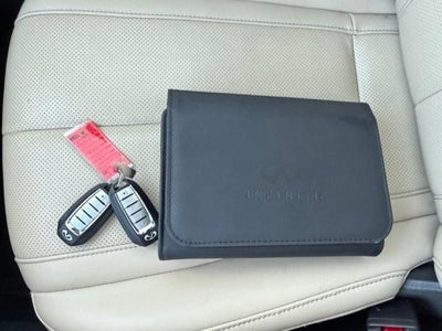 2023 INFINITI QX60 LUXE AWD