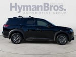 2025 Nissan Pathfinder SV 2WD