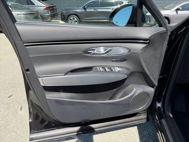 2023 Genesis Electrified GV70 Advanced AWD