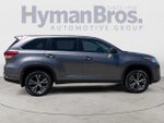 2019 Toyota Highlander LE V6 AWD (SE)