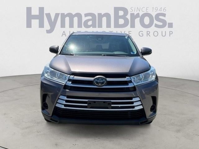 2019 Toyota Highlander LE V6 AWD (SE)