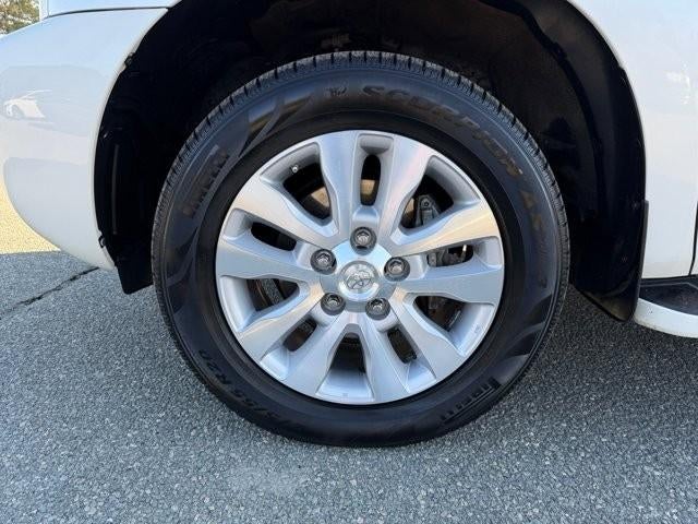 2018 Toyota Sequoia Platinum 4WD (Natl)