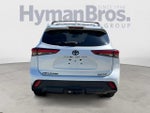 2022 Toyota Highlander XLE AWD (Natl)