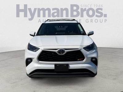 2022 Toyota Highlander XLE AWD (Natl)