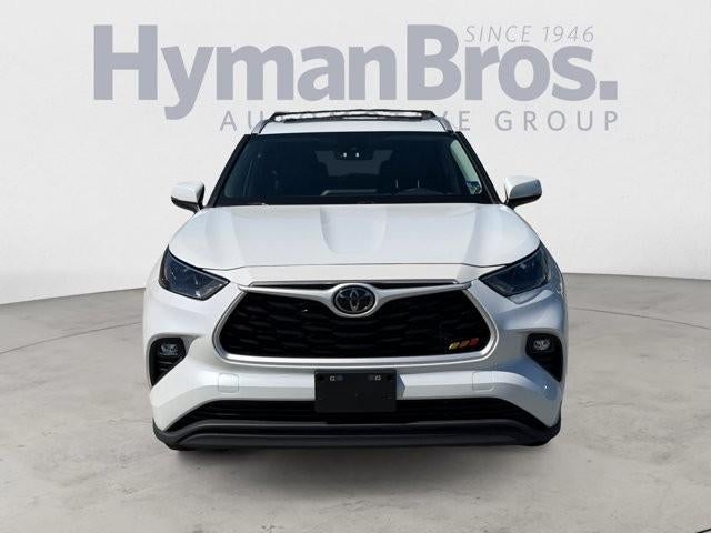 2022 Toyota Highlander XLE AWD (Natl)