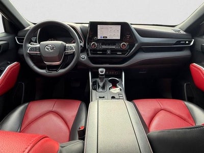 2023 Toyota Highlander Platinum FWD (Natl)