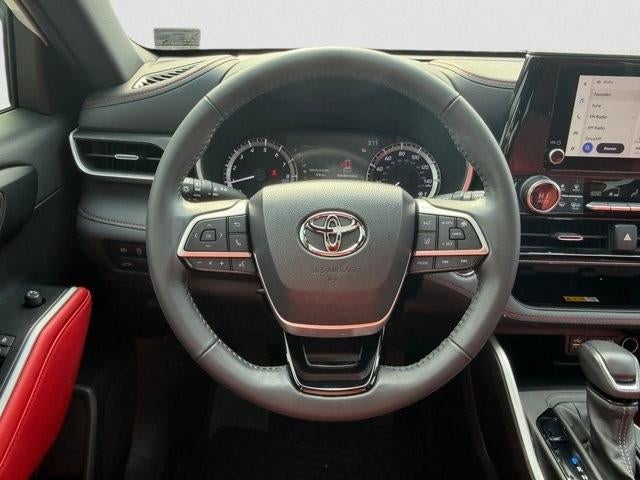 2023 Toyota Highlander Platinum FWD (Natl)