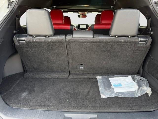 2023 Toyota Highlander Platinum FWD (Natl)