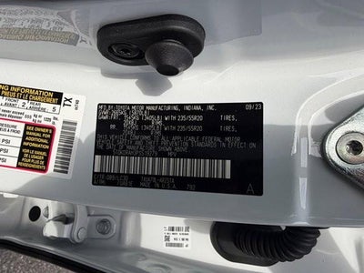 2023 Toyota Highlander Platinum FWD (Natl)