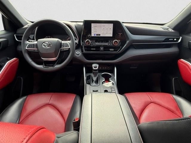 2023 Toyota Highlander Platinum FWD (Natl)