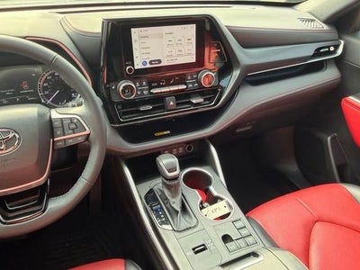 2023 Toyota Highlander Platinum FWD (Natl)