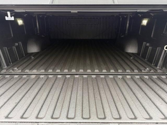 2025 Toyota Tundra 4WD 4WD 1794 Edition Hybrid CrewMax 6.5' Bed (Natl)