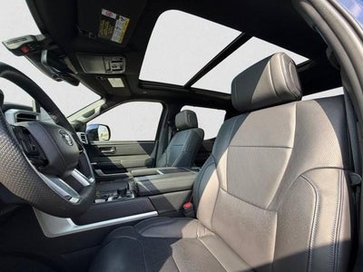 2025 Toyota Tundra 4WD 4WD Platinum Hybrid CrewMax 5.5' Bed (Natl)