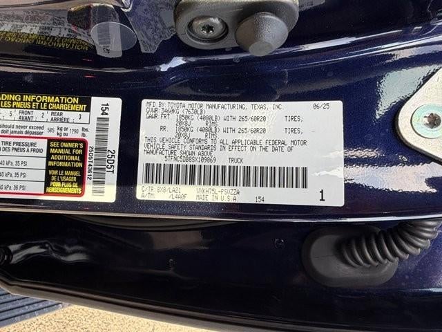 2025 Toyota Tundra 4WD 4WD Platinum Hybrid CrewMax 5.5' Bed (Natl)