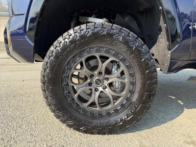 2025 Toyota Tundra 4WD 4WD Platinum Hybrid CrewMax 5.5' Bed (Natl)