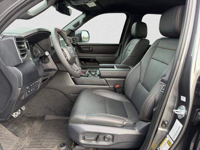 2025 Toyota Tundra 4WD 4WD SR5 CrewMax 5.5' Bed (Natl)