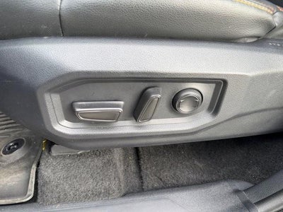 2025 Toyota Tundra 4WD 4WD SR5 CrewMax 5.5' Bed (Natl)