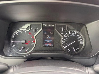 2025 Toyota Tundra 4WD 4WD SR5 CrewMax 5.5' Bed (Natl)