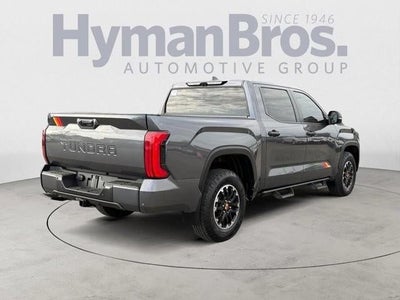2025 Toyota Tundra 4WD 4WD SR5 CrewMax 5.5' Bed (Natl)