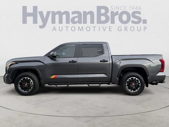 2025 Toyota Tundra 4WD 4WD SR5 CrewMax 5.5' Bed (Natl)