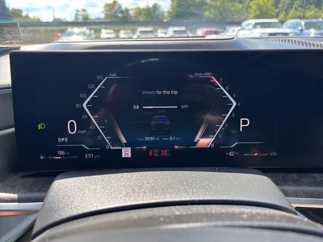 2023 BMW X7 xDrive40i Sports Activity Vehicle