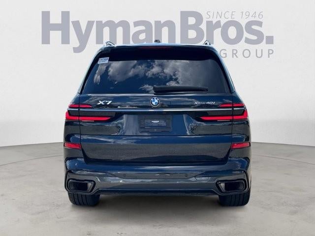 2023 BMW X7 xDrive40i Sports Activity Vehicle