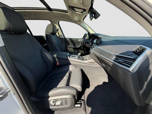 2020 BMW X7 xDrive40i Sports Activity Vehicle
