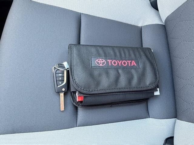 2025 Toyota Corolla LE CVT (Natl)