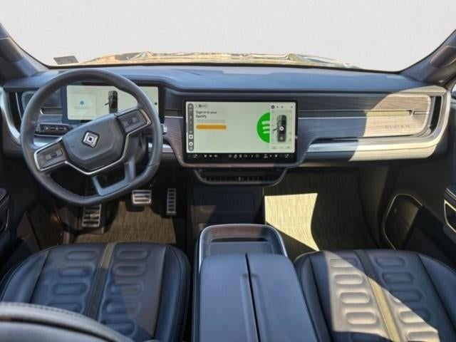 2024 Rivian R1T Adventure Dual-Motor Large Pack