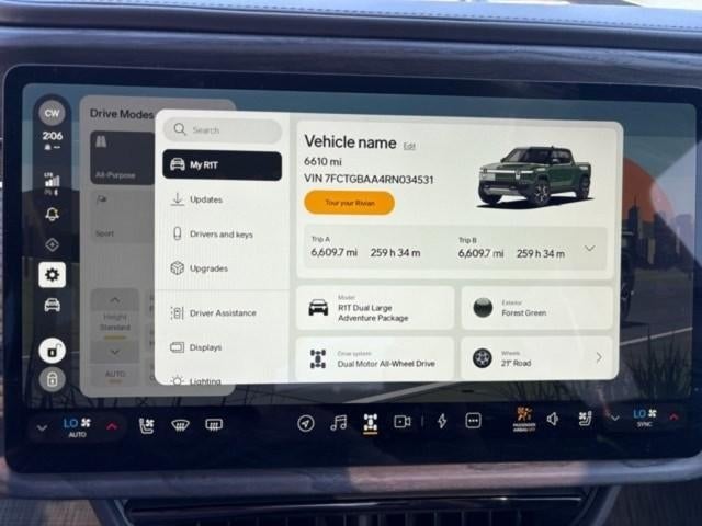 2024 Rivian R1T Adventure Dual-Motor Large Pack