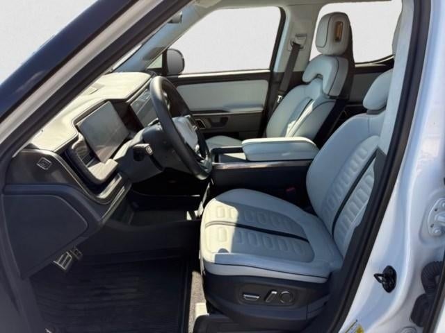 2023 Rivian R1T Adventure Dual-Motor Large Pack