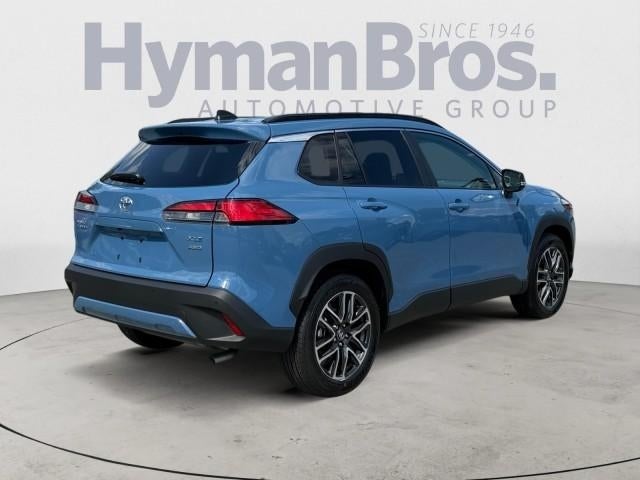 2026 Toyota Corolla Cross XLE 4WD (Natl)