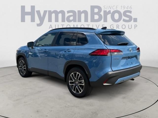 2026 Toyota Corolla Cross XLE 4WD (Natl)