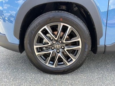 2026 Toyota Corolla Cross XLE 4WD (Natl)
