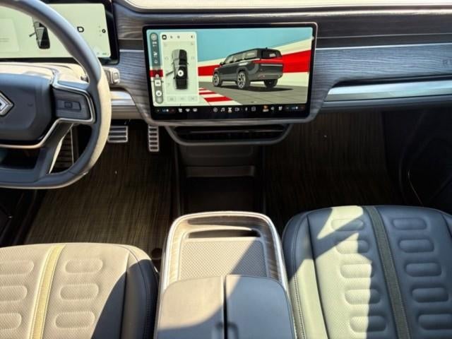 2022 Rivian R1S Launch Edition AWD