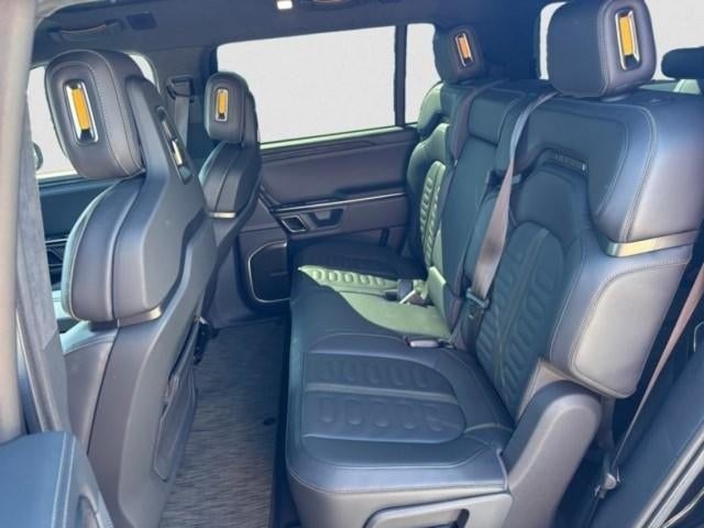 2022 Rivian R1S Launch Edition AWD