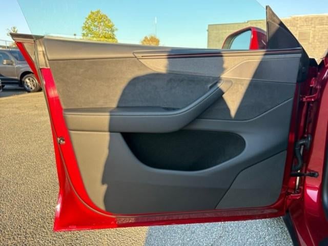 2026 Tesla Model Y Premium RWD