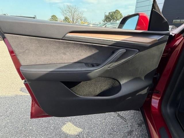 2024 Tesla Model Y Long Range RWD