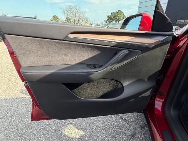 2024 Tesla Model Y Long Range RWD